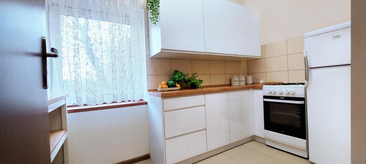 Apartamenty Gorki Male Tuszyn Exteriör bild